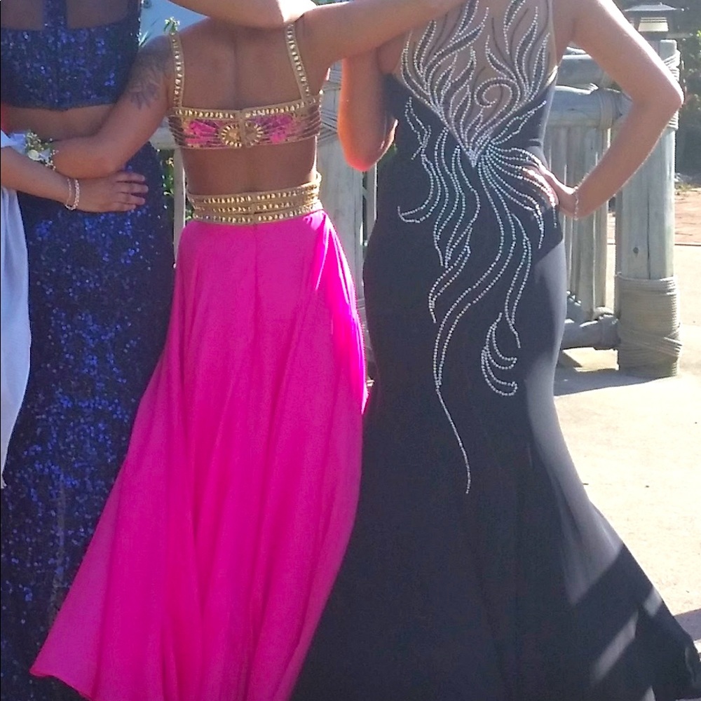 Gorgeous Prom Dress - Picture 2 of 2